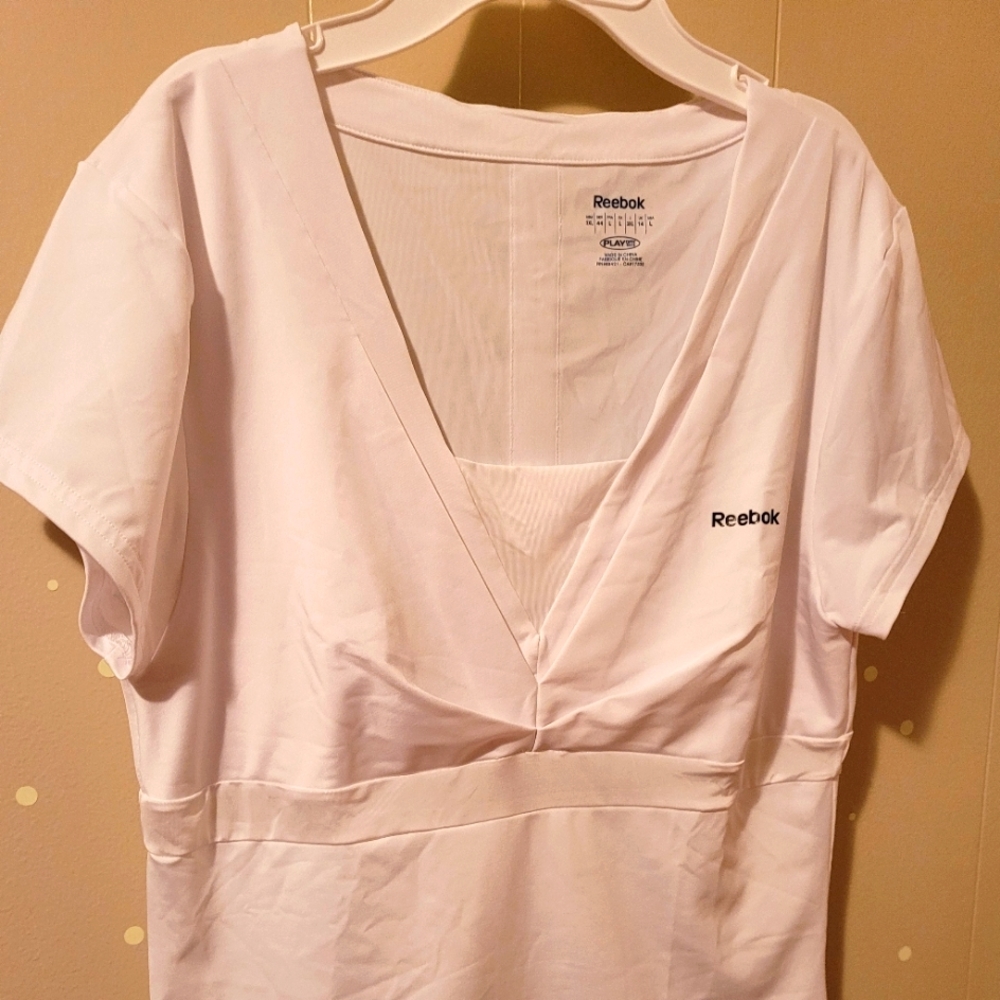 REEBOK BLOUSE
